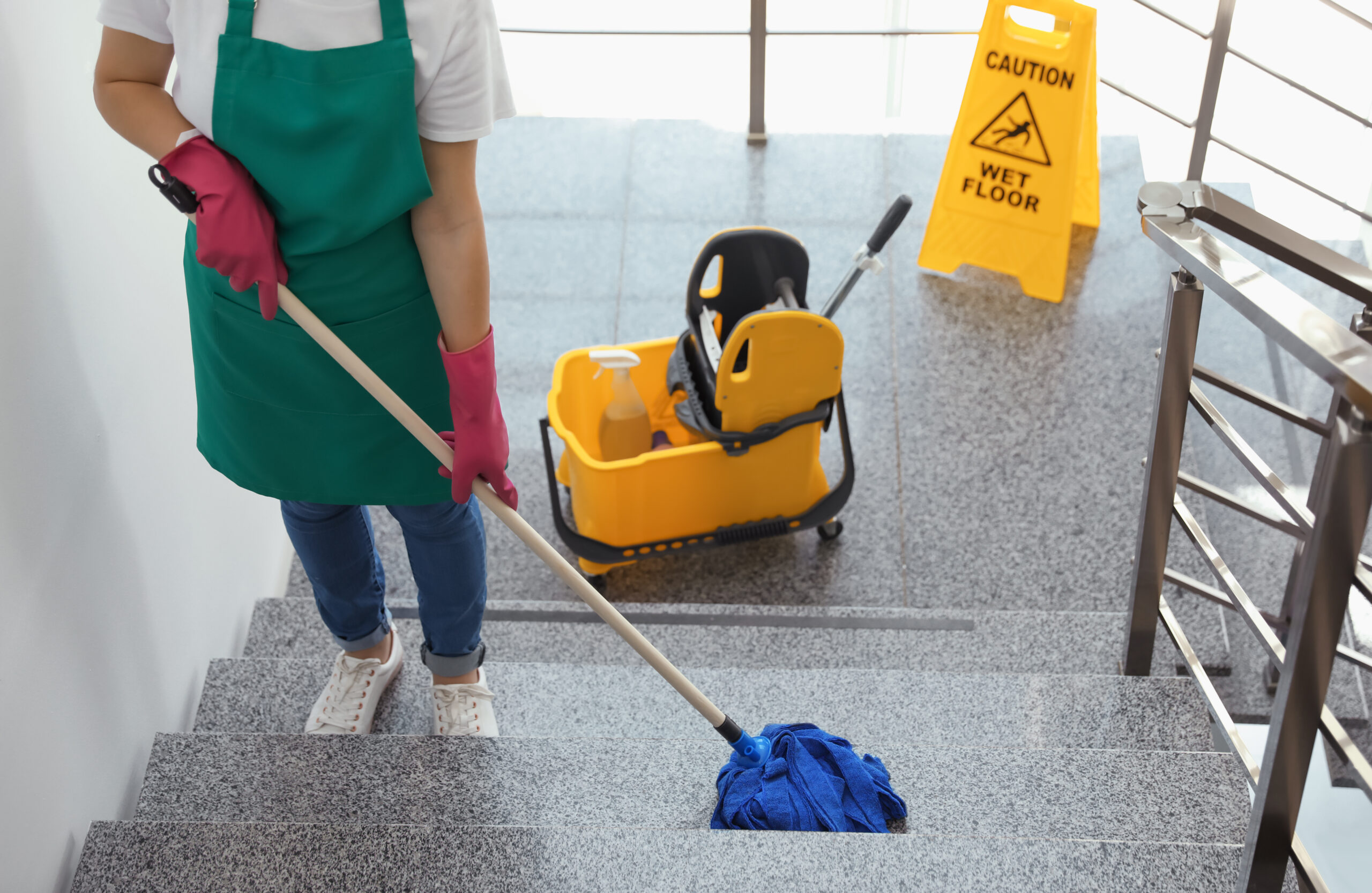 What Are The Benefits Of Contract Cleaning? | Britegroup